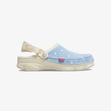Levi's Crocs All-Terrain Clog Sashiko Light Wash - außen