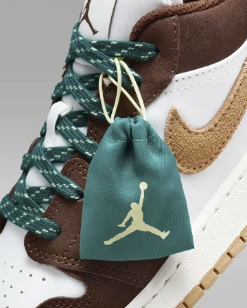 Jordan 1 Low GS Cacao Wow Detail Dustbag