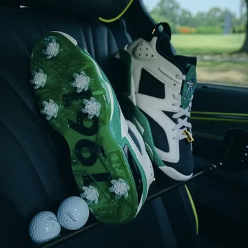 Eastside Jordan 6 Golf 1961 Lookbook Paar Car