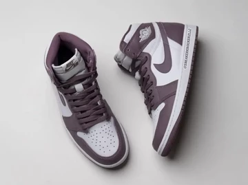 Jordan 1 High Sky J Mauve Motion von Oben