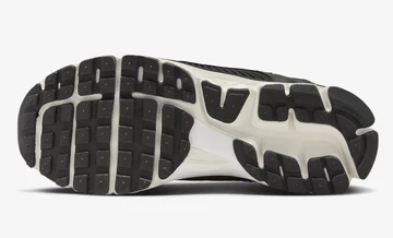 Nike Vomero 5 Sequoia Green Sohle