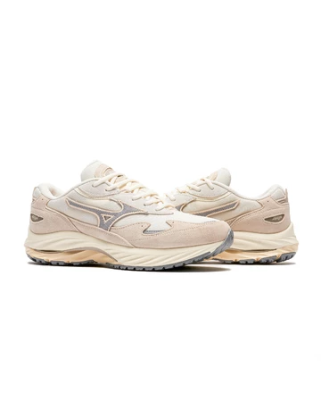 Die Außenseite des Mizuno Wave Rider Beta White