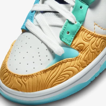 SWDC Nike Dunk Low Disrupt 2 toebox