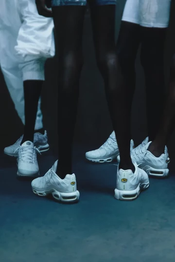 A COLD WALL Nike Air Max Plus Platinum Tint