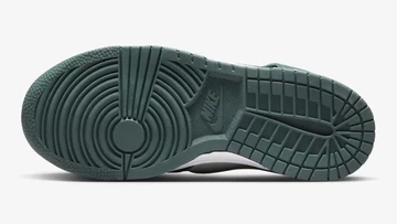 Nike Dunk High GS Deep Jungle Sohle