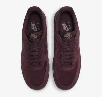 Air Force 1 Low Premium Burgundy Crush von Oben