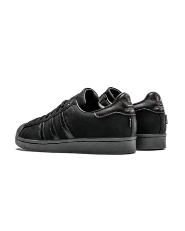 adidas Superstar Gore-Tex Black von hinten