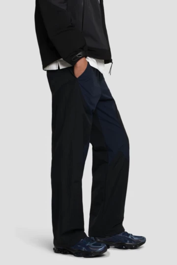 ASICS U55-S Gel-Quantum Kinetic Light Indigo 1203A403-400 Tragebild