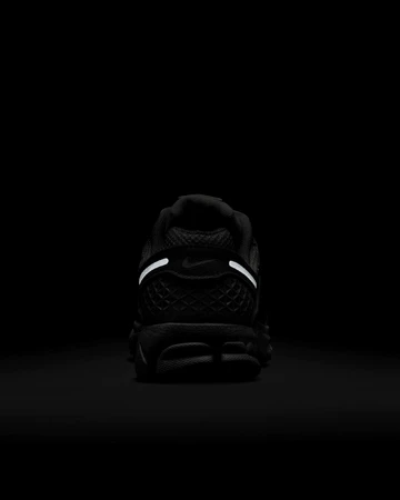 Nike Zoom Vomero 5 Pure Platinum Ferse glow