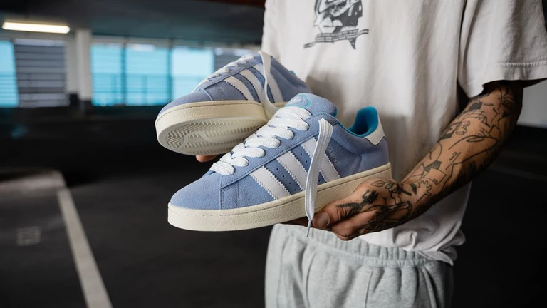The Campus 00s Baby Blue - on feet shots
