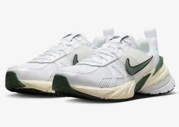 Nike Runtekk V2K White Green paar