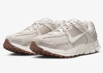 Nike Vomero 5 Light Orewood Brown Paar
