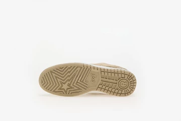 Die Sohle des Bape Sk8 Sta M1 Beige