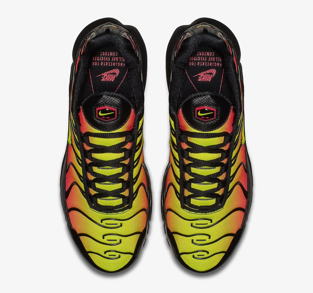 Nike Air Max Plus Volt Solar Red Dead Stock