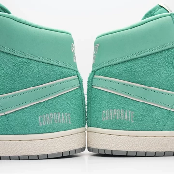 Corporate Jordan Air Ship Light Menta Detail Corporate