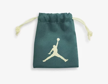 Jordan 4 GS Cacao Wow Dustbag