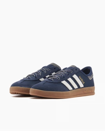 CLOT x adidas Gazelle OG Pack schräg frontal