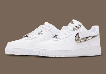 Air Force 1 Low Molten Metal schräge Ansicht