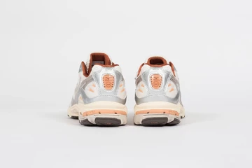 Mizuno Wave Rider 10 Snow White Pack