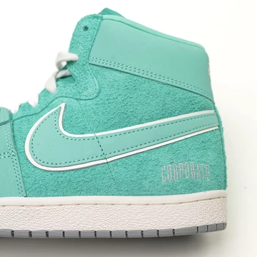 Corporate Jordan Air Ship Light Menta Detail hinterer Teil