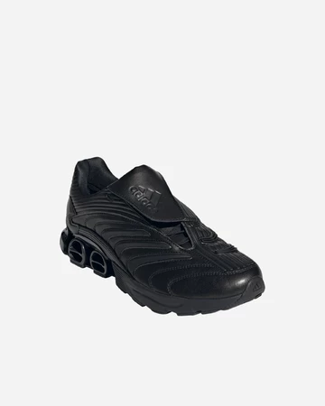 adidas Predator Megaride Pack schräg