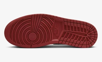 Jordan 1 Low Bred Toe 2.0 Sohle