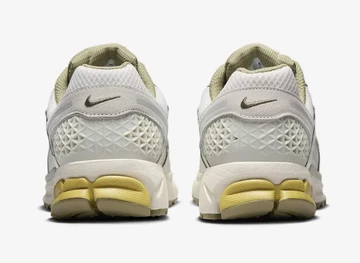 Nike Vomero 5 Light Bone von Hinten