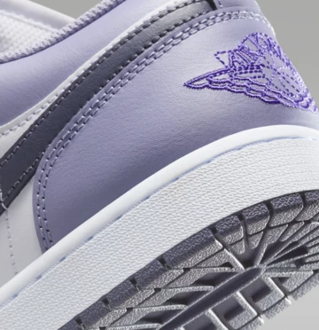 Jordan 1 Low White Indigo Haze Deatilbild