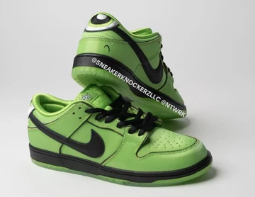 The Powerpuff Girls Nike SB Dunk Low Buttercup toebox bei de schuhe