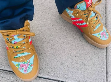 Unheardof adidas Rivalry Lo Grandmas Couch - Brown von oben