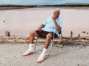Bad Bunny X adidas Gazelle Cabo Rojo am Model