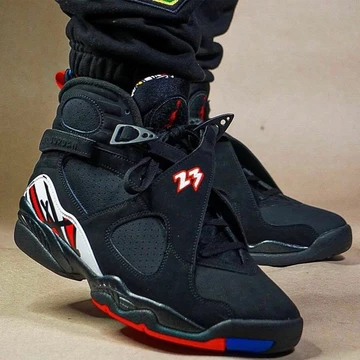Jordan 8 Retro Playoffs - On Feet