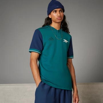 Achraf 6PM Bayern Trikot - Das Lifestyle Trikot von Arsenal