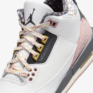 Die Details des Jordan 3 GS Vintage Floral