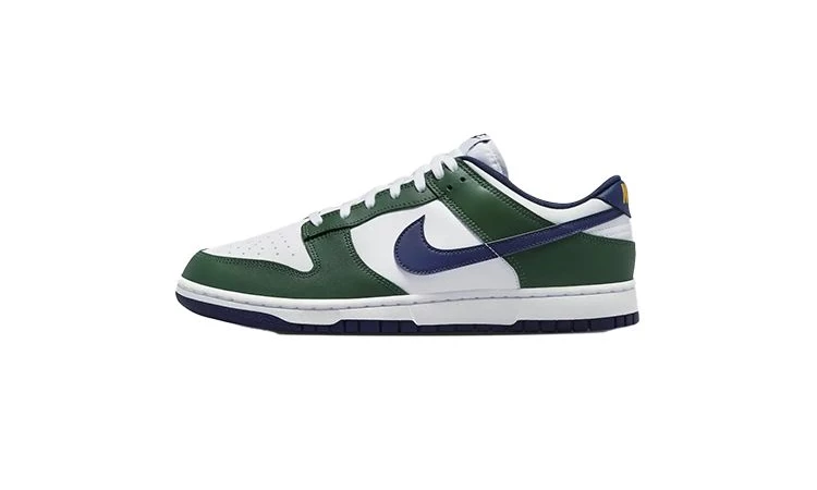 Dunk Low Fir Green
