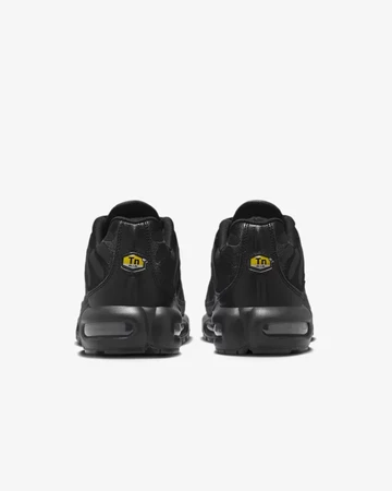 Air Max Plus Black Leather von hinten