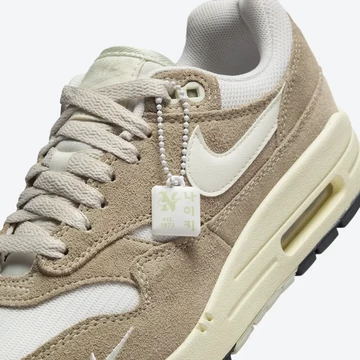 Air Max 1 Hangul Day Detail Patch