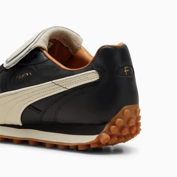 Fenty Puma Avanti Black Gum Detail Ferse