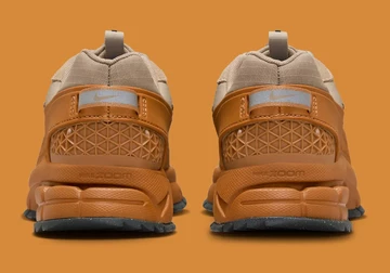 Nike Zoom Vomero Roam Flex Khaki von hinten