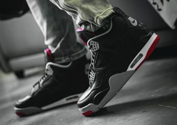 Jordan 4 Bred Reimagined on feet