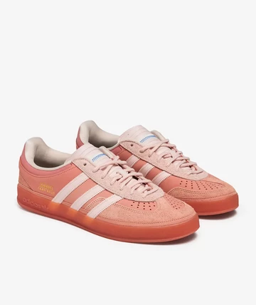 Bad Bunny X adidas Gazelle Cabo Rojo schräg