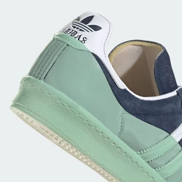 Cali DeWitt adidas Campus 80s Navy Detail Ferse