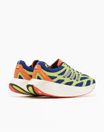 adidas Adizero Aruku Neon Pack schräg