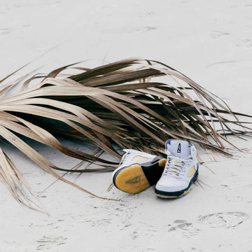 A Ma Maniere Jordan 5 Diffused Blue