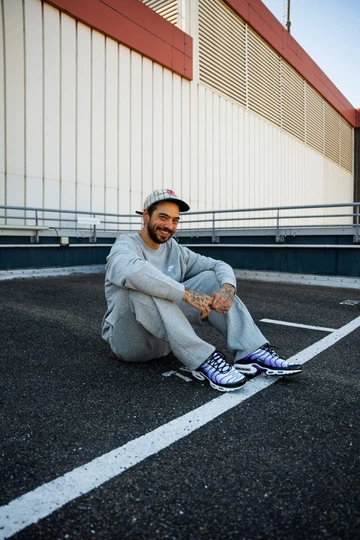 Air Max Plus Reverse Grape - Lookbook