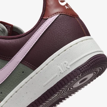 Air Force 1 NN Burgundy Crush Detailbild