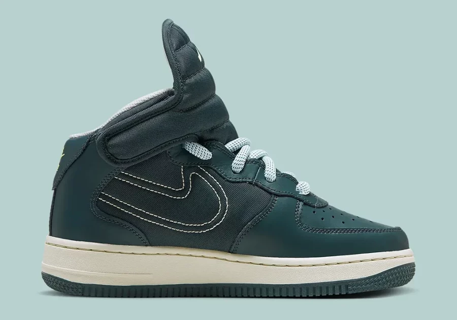 Air Force 1 Mid Big Tongue Teal innen