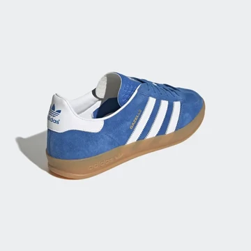 adidas Gazelle Indoor Blue Bird seitlich von Hinten