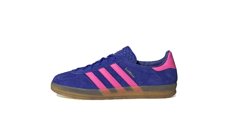 adidas Gazelle Indoor Lucid Blue Titelbild auf weißem Hintergrund