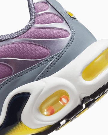 Nike Air Max Plus Violet Dust Detail Ferse